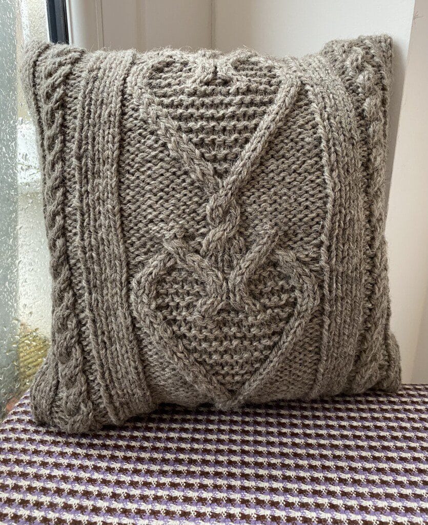 Cable knit cushion cover cheap